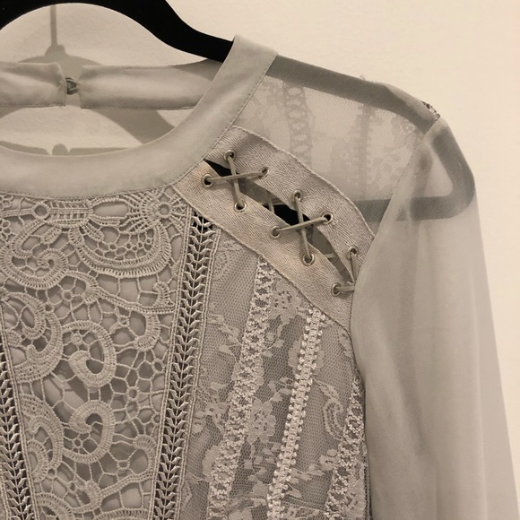 TopShop dress. Lace. Grey. Size US 4. - Picture 4 of 6